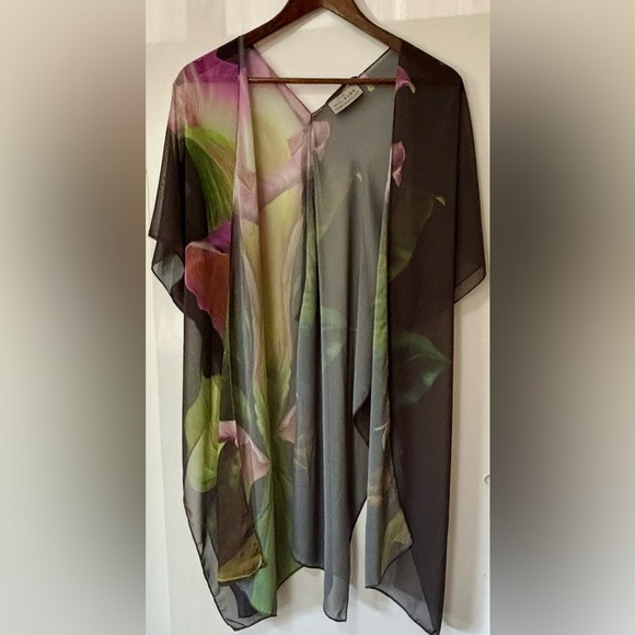 VIDA| Exquisite Sheer Wrap Shawl Open Cardigan w/Calla Lily Design on Black O/S - Picture 8 of 8